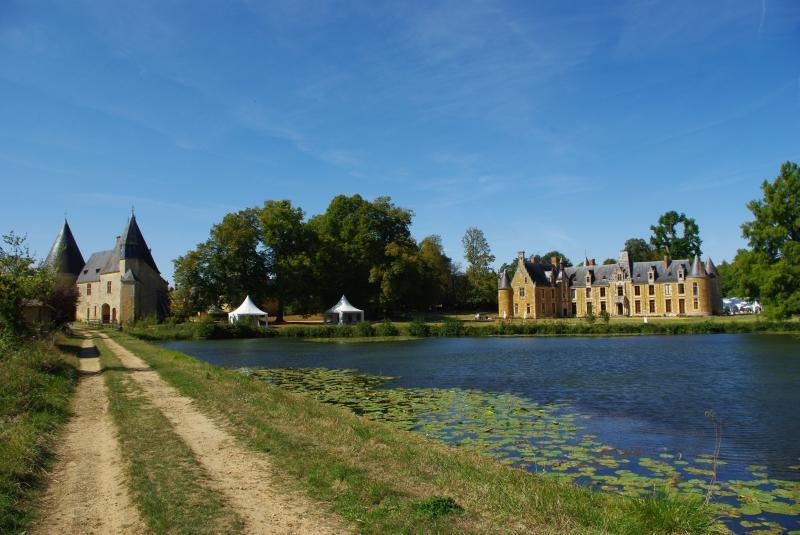 Chateau De Cheronne Bed & Breakfast Tuffe ภายนอก รูปภาพ