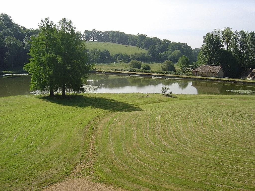 Chateau De Cheronne Bed & Breakfast Tuffe ภายนอก รูปภาพ
