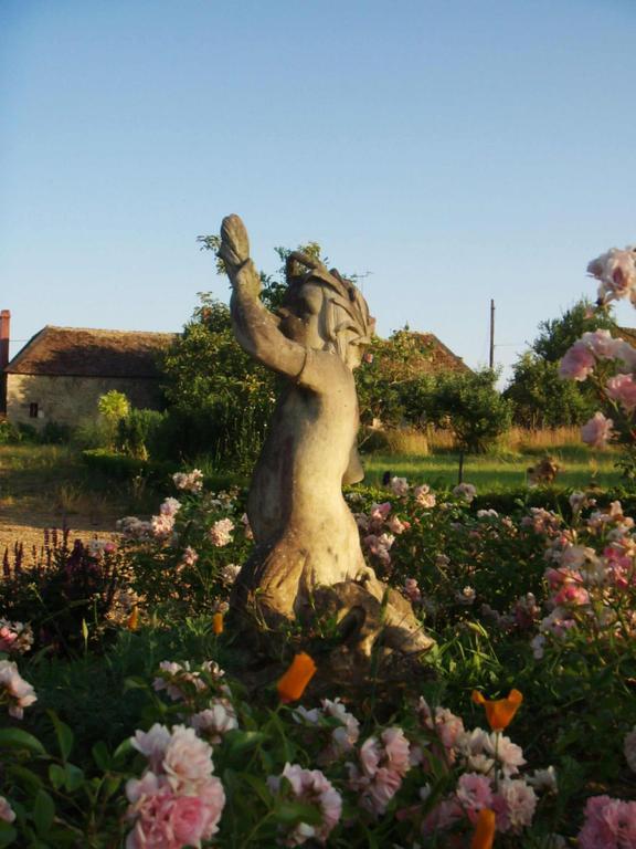 Chateau De Cheronne Bed & Breakfast Tuffe ภายนอก รูปภาพ