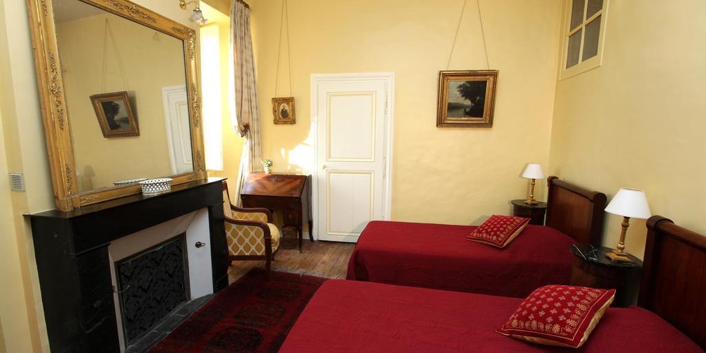 Chateau De Cheronne Bed & Breakfast Tuffe ห้อง รูปภาพ