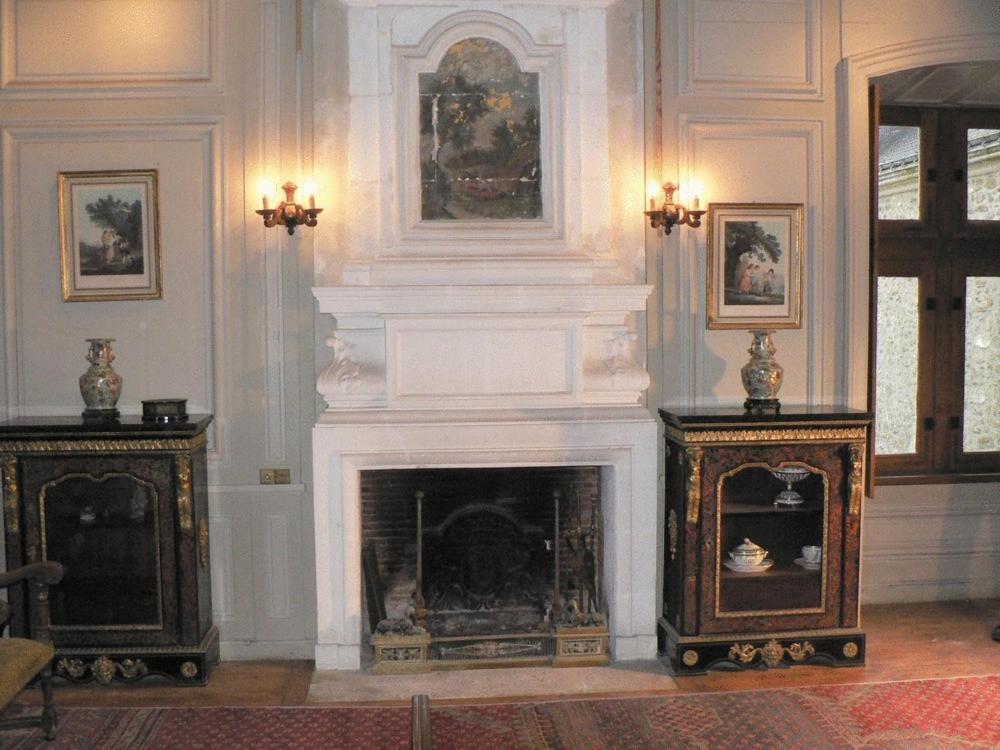 Chateau De Cheronne Bed & Breakfast Tuffe ภายนอก รูปภาพ